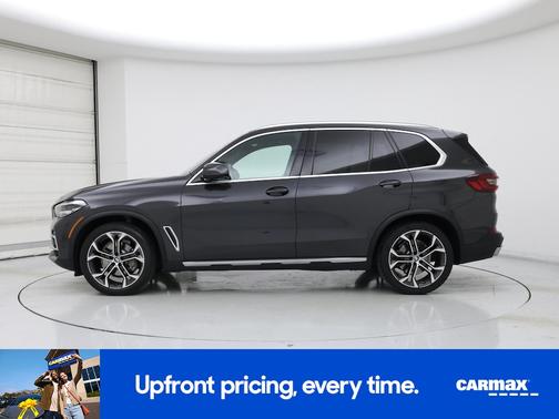 Gray 2021 BMW X5 sDrive40i