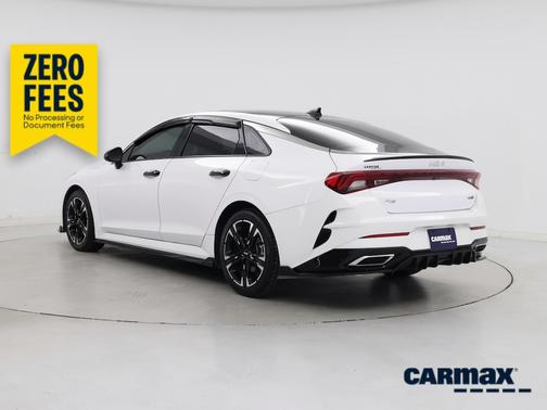 White 2022 Kia K5 GT-Line
