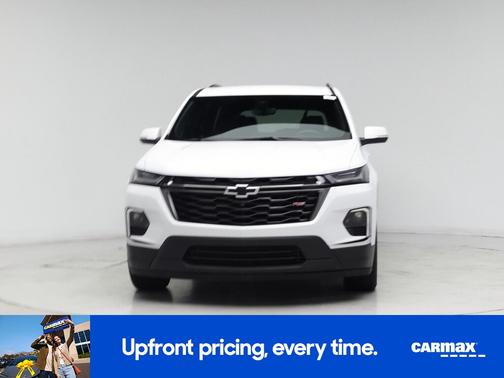 White 2023 Chevrolet Traverse RS