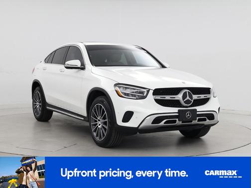 White 2021 Mercedes-Benz GLC 300