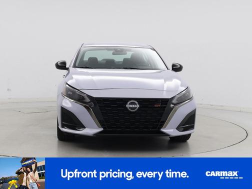 White 2025 Nissan Altima SR