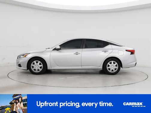Silver 2019 Nissan Altima S