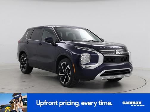Blue 2024 Mitsubishi Outlander SE
