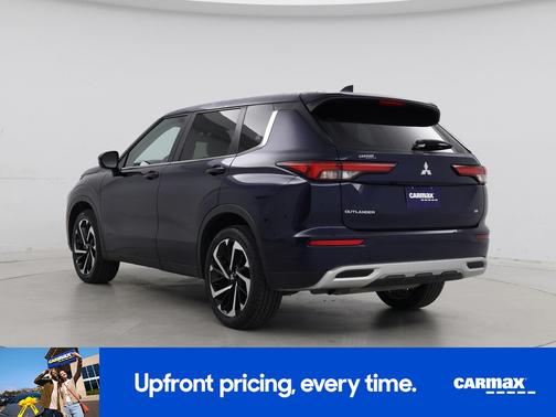 Blue 2024 Mitsubishi Outlander SE