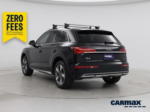 Black 2023 Audi Q5 Premium