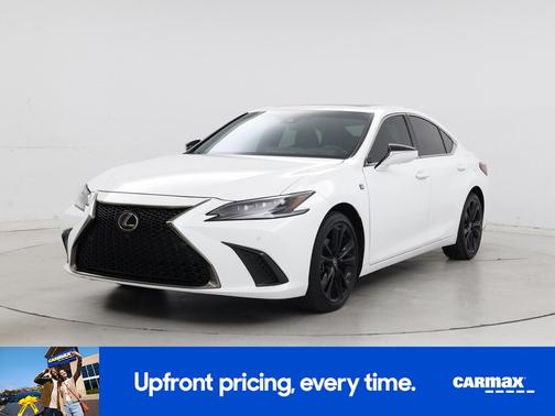 White 2023 Lexus ES 350 F-SPORT Handling