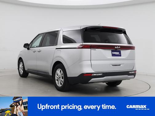 2023 Kia Carnival LX Seat Package
