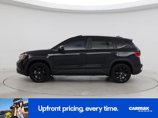 Black 2023 Volkswagen Taos SE