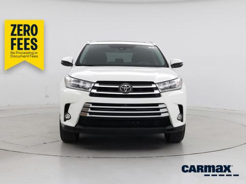 White 2018 Toyota Highlander Limited