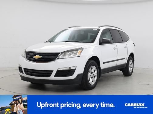 White 2016 Chevrolet Traverse LS