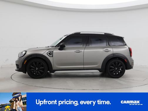 Gray 2018 MINI Countryman S