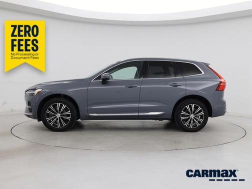 Gray 2022 Volvo XC60 B6 Inscription