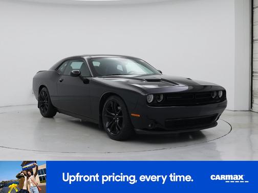 2016 Dodge Challenger SXT Plus