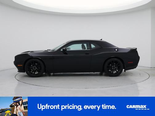 2016 Dodge Challenger SXT Plus