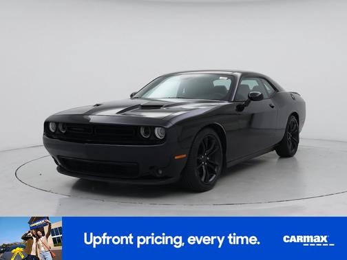 2016 Dodge Challenger SXT Plus