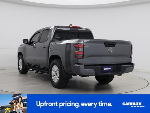 Gray 2023 Nissan Frontier SV
