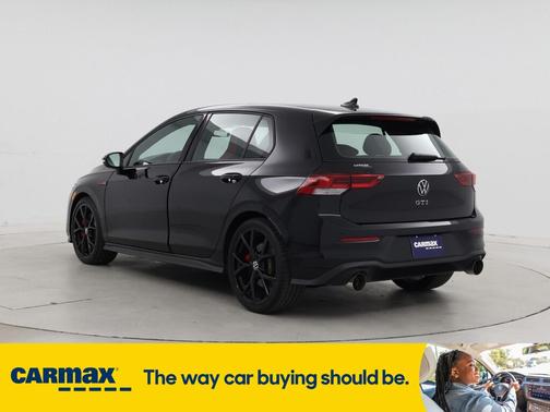 2024 Volkswagen Golf GTI 380 SE