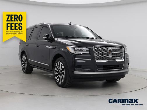 Gray 2023 Lincoln Navigator Reserve