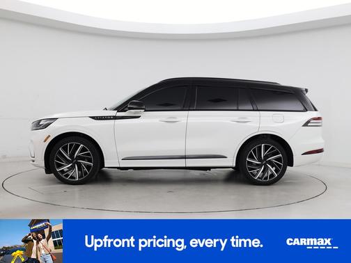 White 2025 Lincoln Aviator Black Label