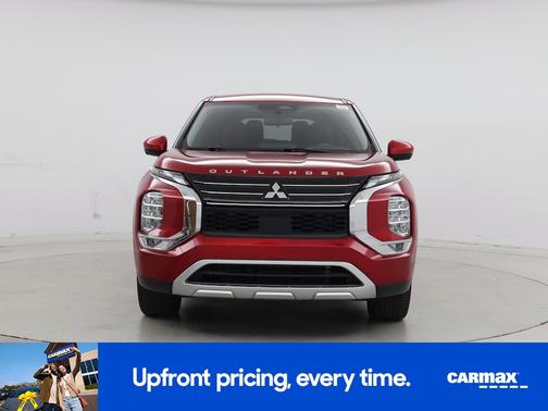 Red 2023 Mitsubishi Outlander SE