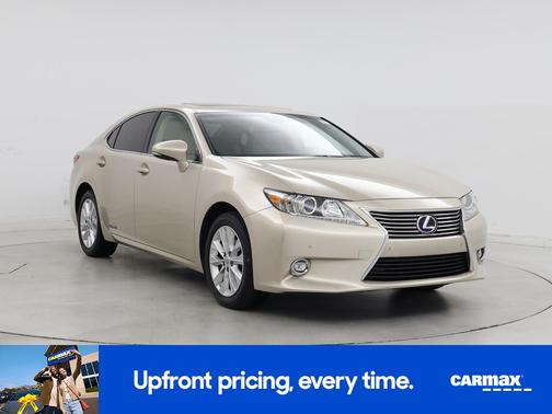 2014 Lexus ES 300h 