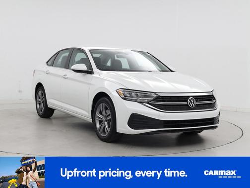 White 2022 Volkswagen Jetta SE