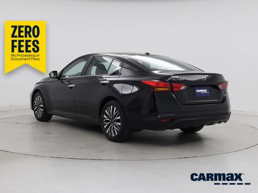 Black 2025 Nissan Altima SV