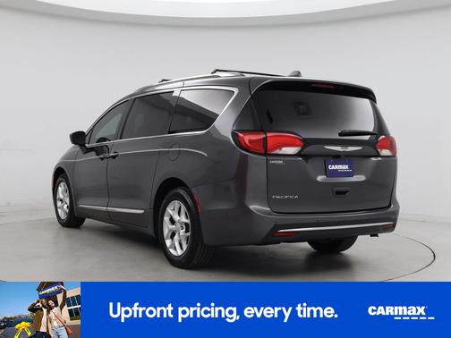 Gray 2020 Chrysler Pacifica Touring L-Plus