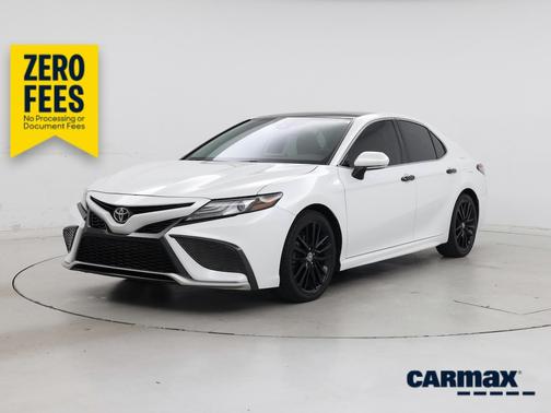 White 2021 Toyota Camry XSE