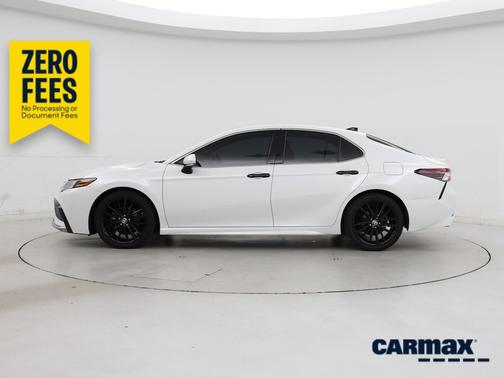 White 2021 Toyota Camry XSE