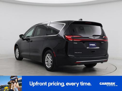 Black 2025 Chrysler Pacifica Select