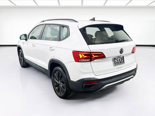 Pure White 2024 Volkswagen Taos 1.5T S