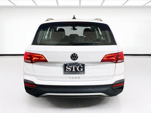White 2024 Volkswagen Taos 1.5T S