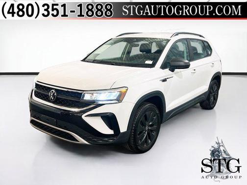 White 2024 Volkswagen Taos 1.5T S