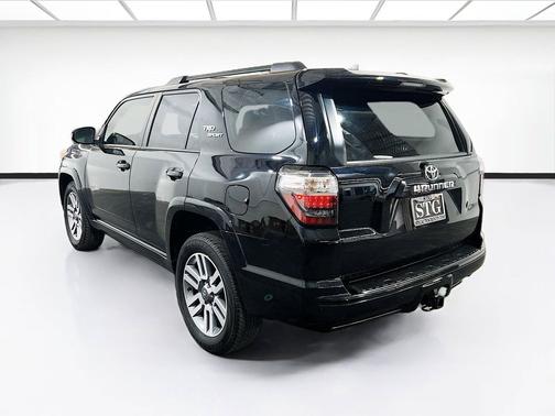 Midnight Black Metallic 2024 Toyota 4Runner TRD Sport
