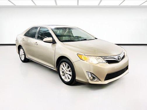 2014 Toyota Camry XLE