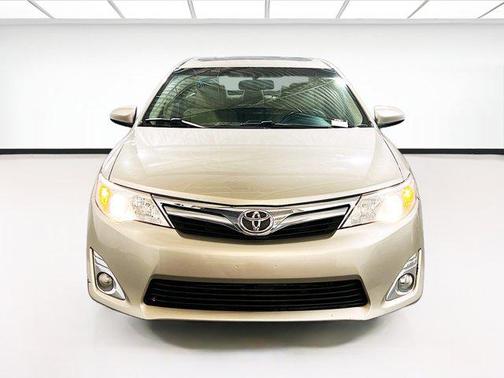 2014 Toyota Camry XLE