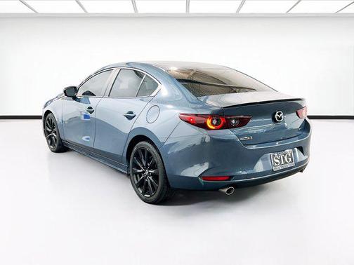 2023 Mazda Mazda3 FWD