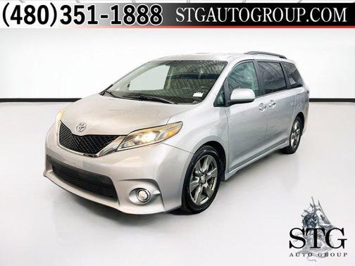 2017 Toyota Sienna SE