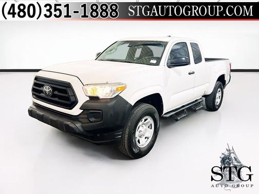 White 2022 Toyota Tacoma SR