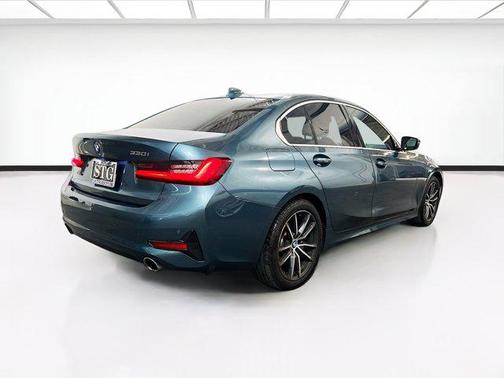 2021 BMW 330 330i