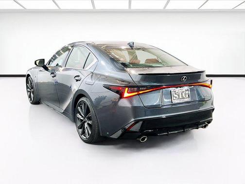 2022 Lexus IS 350 Base