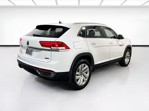 2021 Volkswagen Atlas Cross Sport 2.0T SE w/Technology 4MOTION
