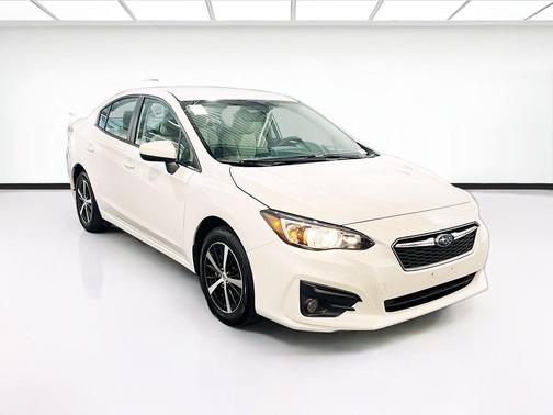 Crystal White Pearl 2019 Subaru Impreza 2.0i Premium