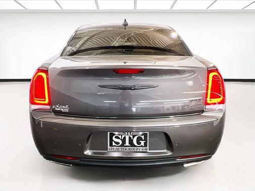 Granite Crystal Metallic Clearcoat 2021 Chrysler 300 Touring