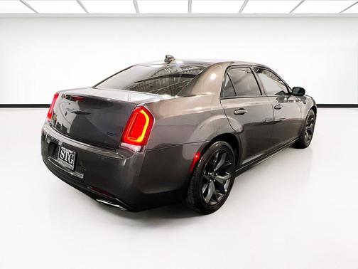 Granite Crystal Metallic Clearcoat 2021 Chrysler 300 Touring