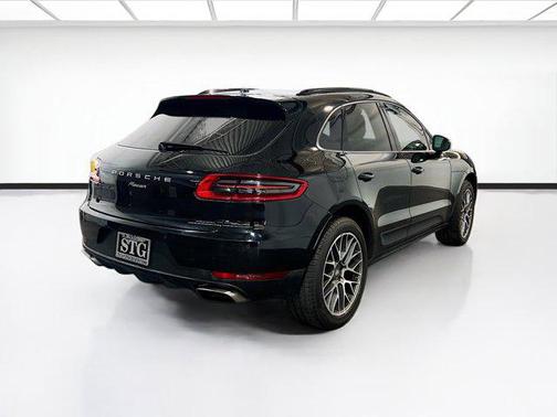 2018 Porsche Macan AWD