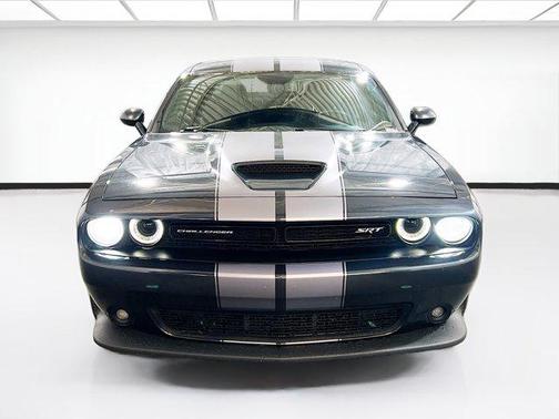 2017 Dodge Challenger SRT 392