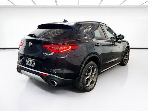 2018 Alfa Romeo Stelvio Sport