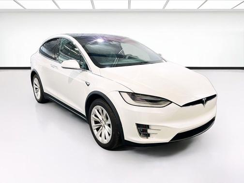 White 2020 Tesla Model X Long Range Dual Motor All-Wheel Drive